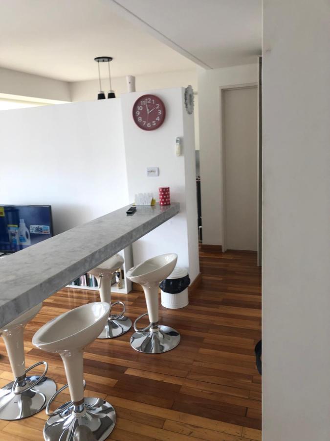 Apartamento Av Kennedy Y Cervino A Metros Embajada Eeuu บัวโนสไอเรส ภายนอก รูปภาพ